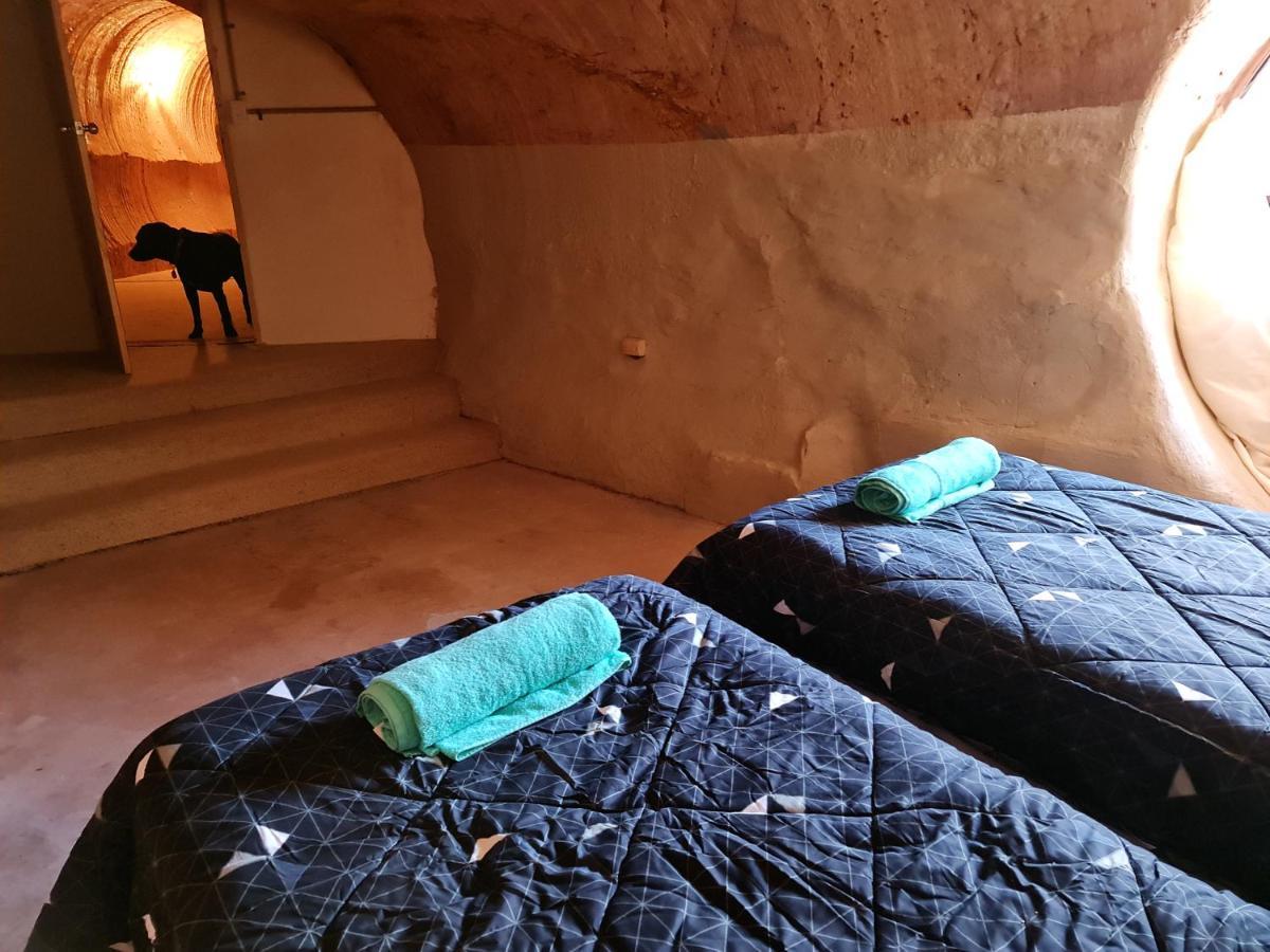 Underwood Court Fresh Dugout- Hosted By Coober Pedy Accommodations Bagian luar foto